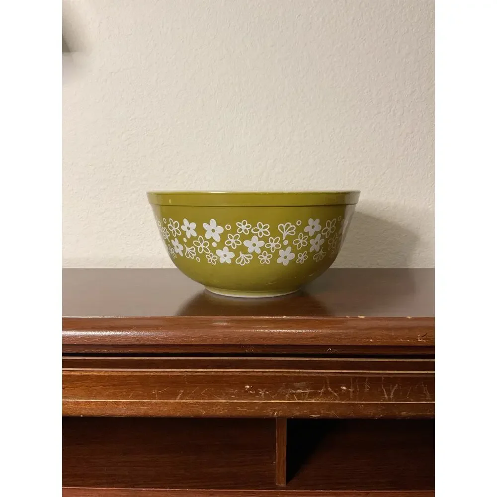 Pyrex vintage spring